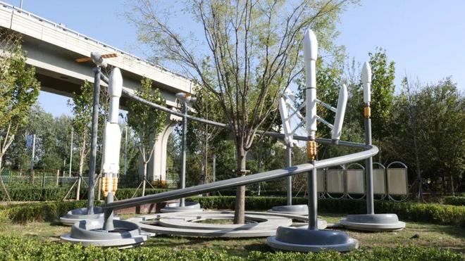 ！公园变身“太空基地”科技又梦幻！开元ky棋牌大兴遛娃打卡又有新去处(图2)